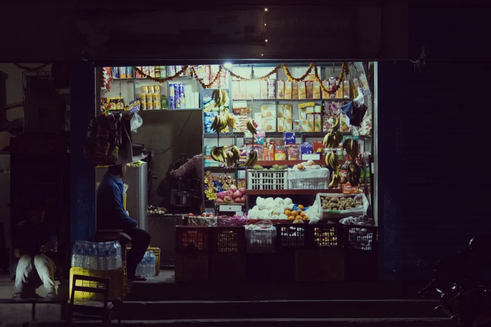 Người đứng quầy